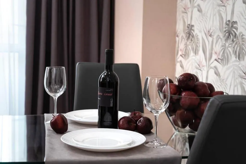 Apartment Квартира Люкс В Жк Лебединый, Ул. Ревуцкого 40 Г Kyiv Ukraine