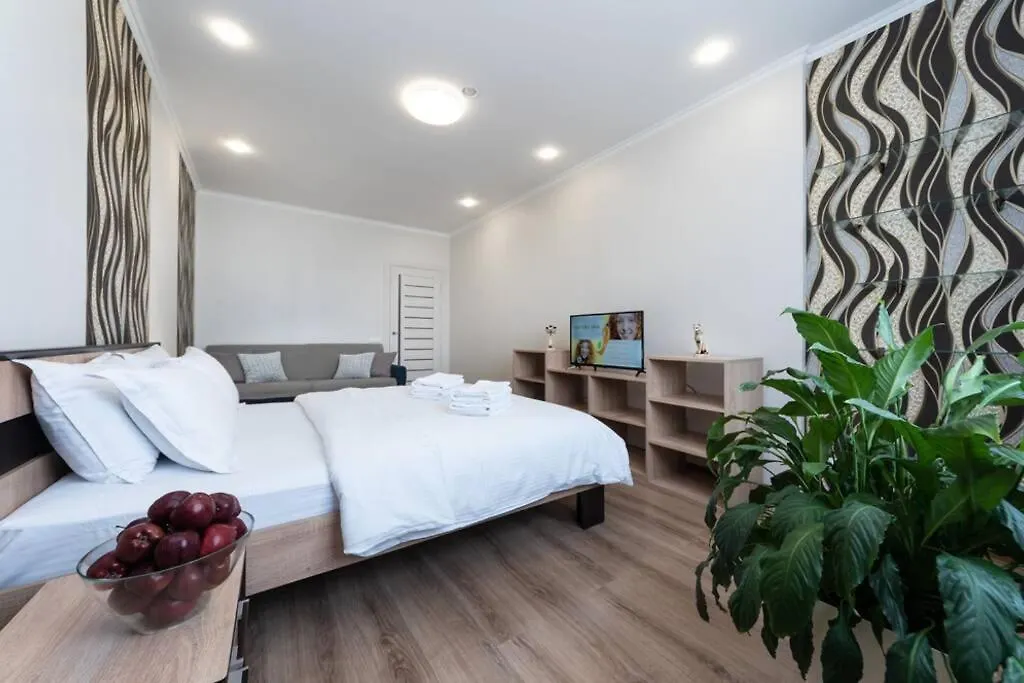Apartment Квартира Люкс В Жк Лебединый, Ул. Ревуцкого 40 Г Kyiv Ukraine